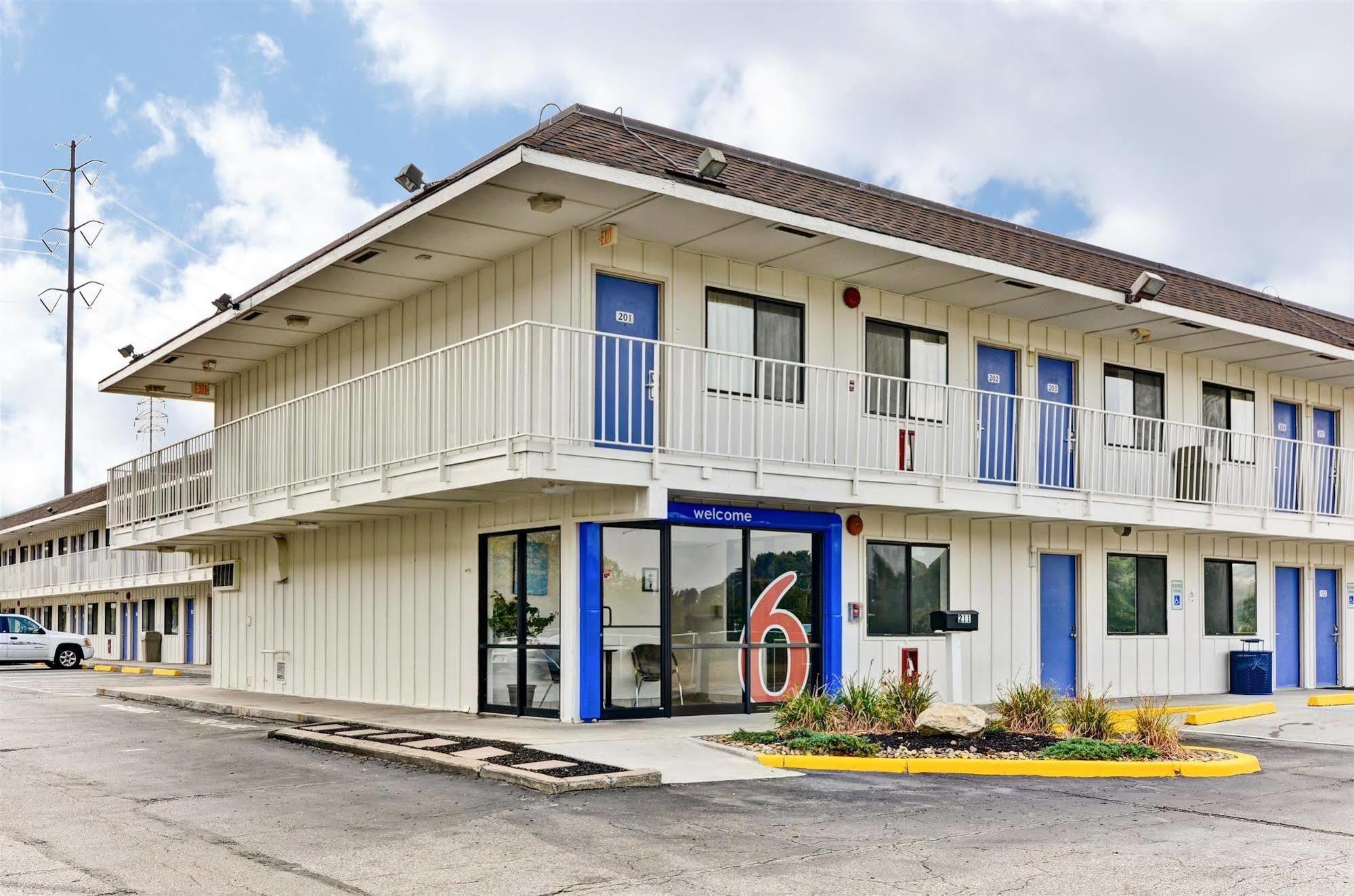 Hotel 6-pittsburgh, Pa - Crafton